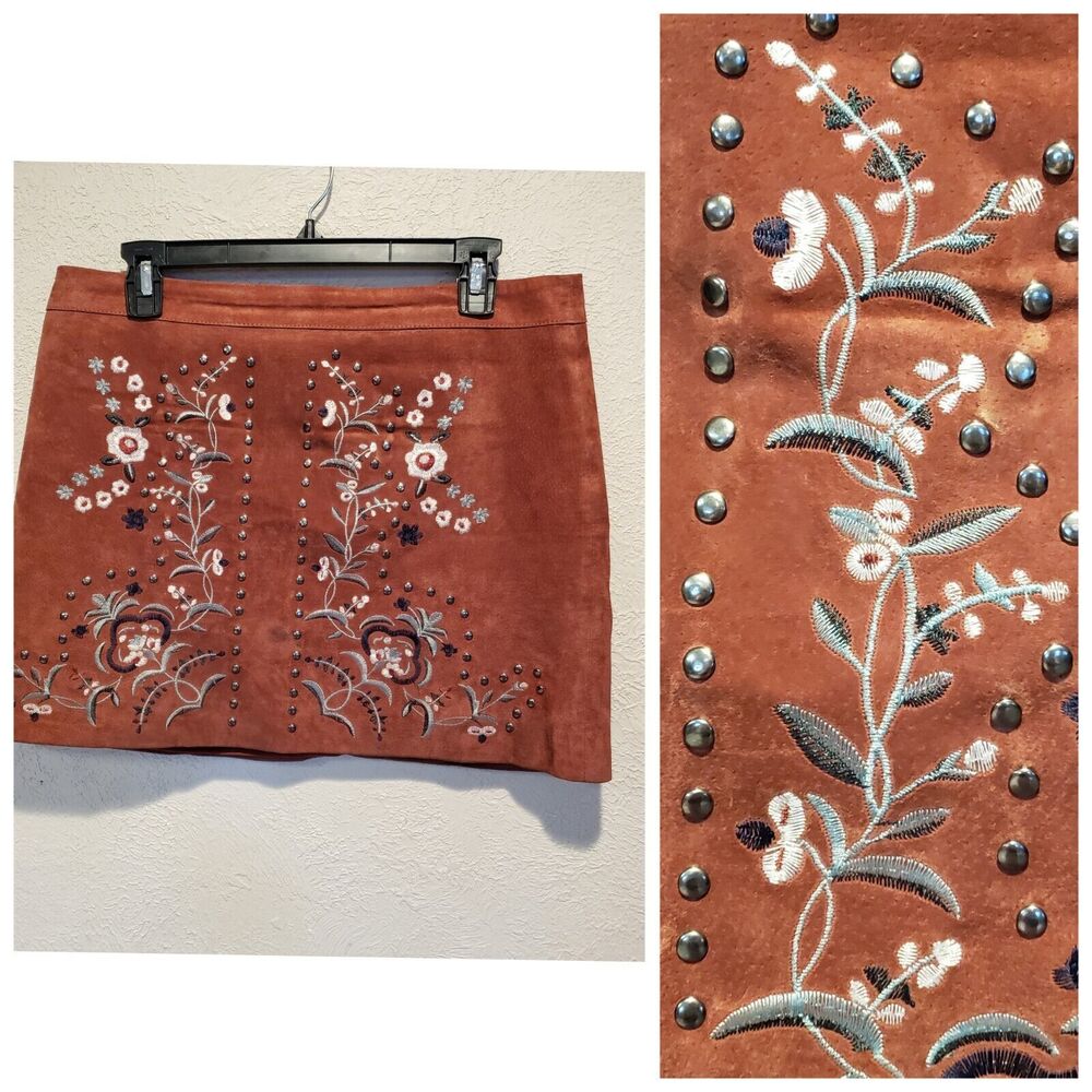Willow & Clay Embroidered Mini Skirt Brown M Leather Floral Bohemian Lined